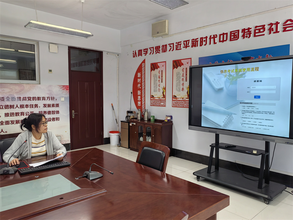 魏艷梅1.jpg